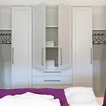 Captains Cabin